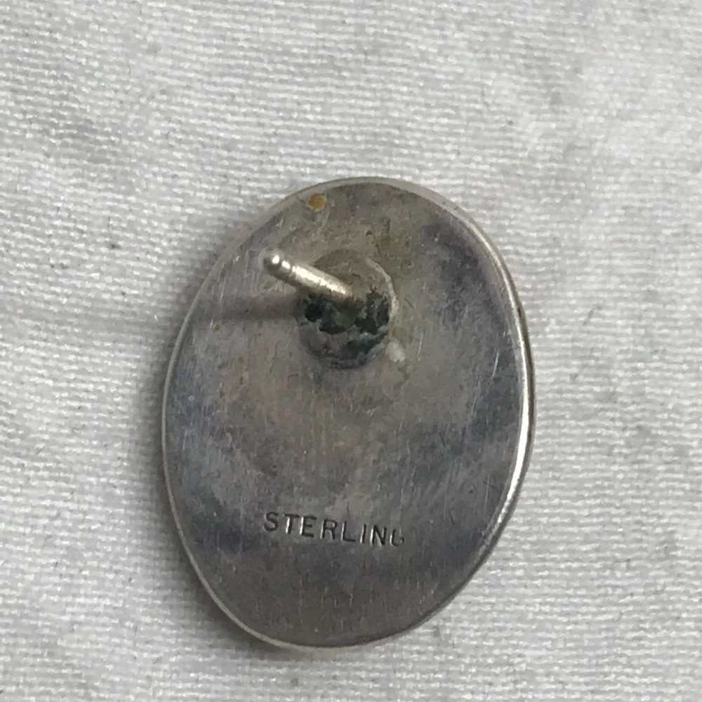 Vintage Genuine Antique Baltic Amber Earrings in Sterling - Picture 9 of 9